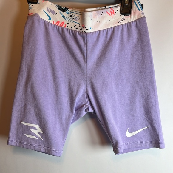 Nike 3BRAND by Russell Wilson Big Girls Stretch Fabric 3 1/2" Bike Short - Picture 3 of 4